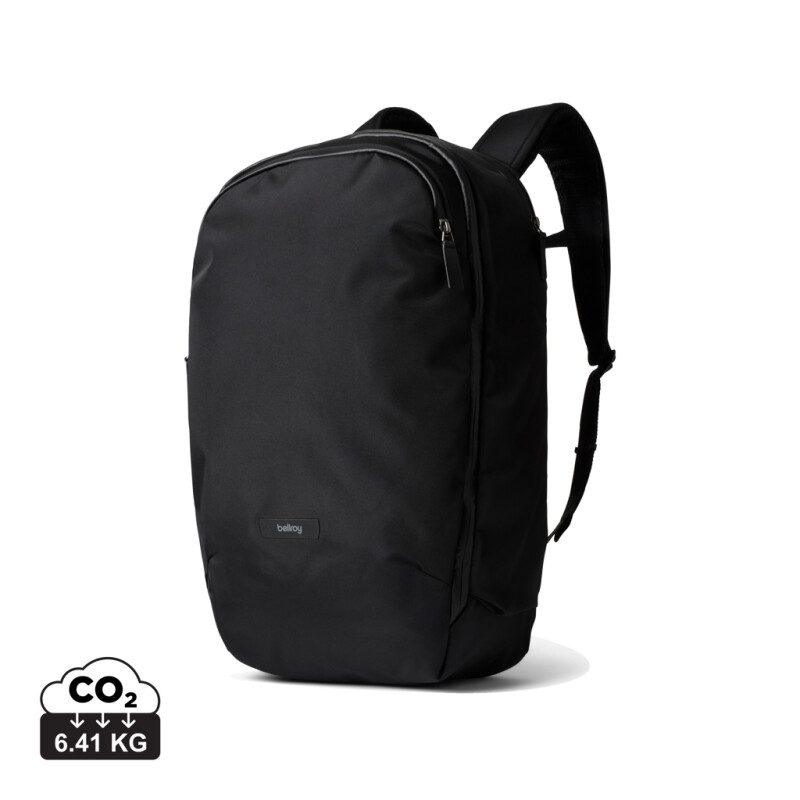 Cestovní batoh s přihrádkou na 16" notebook, černá