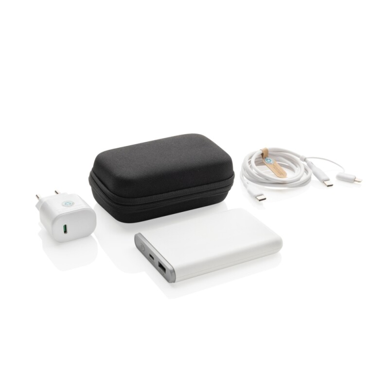 Nabíjecí sada 3ks Surge 20W USB C z RCS recyklovaného plastu, černá